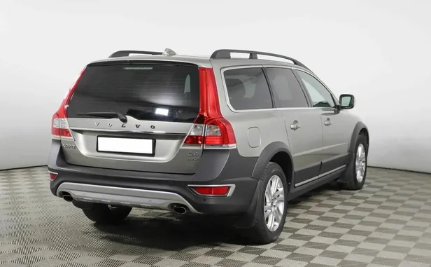 Volvo XC70