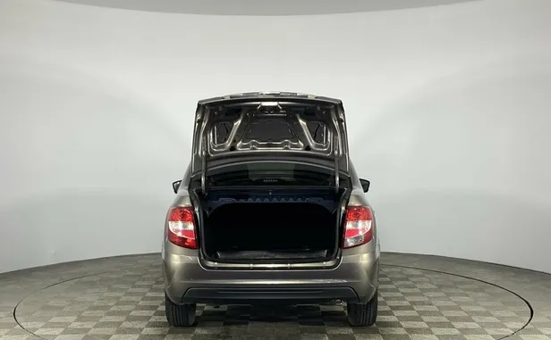 Lada (ВАЗ) Granta