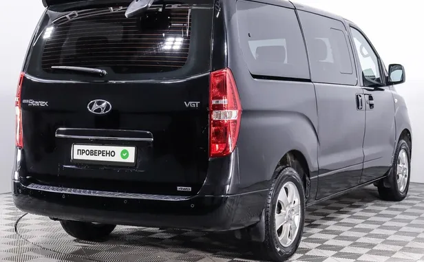 Hyundai Grand Starex